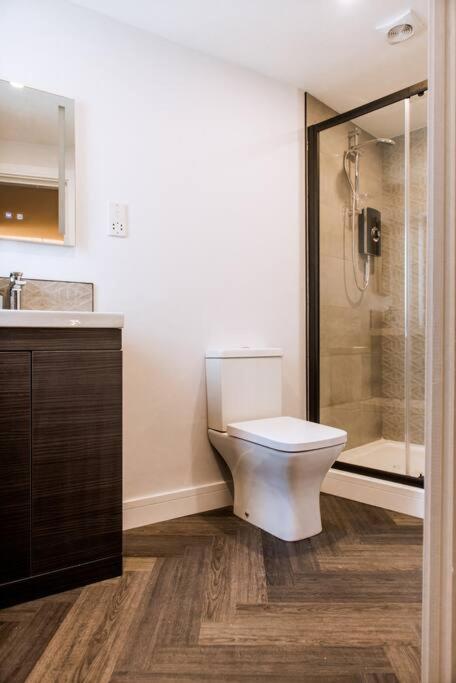 Modern 1-Bed Studio 1D Close To Royal Infirmary & Dmu Leicester Dış mekan fotoğraf